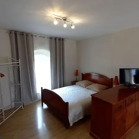 Maison Anjou 13 Personnes Montreuil-Bellay